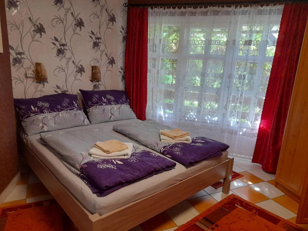 Gyoengyvirag Apartment Romhany Ngoại thất bức ảnh